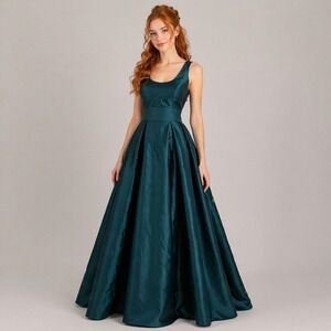 Vintage 90s MORGAN & CO. Size 7 Green Satin Racerback Ball Gown Princess Dress
